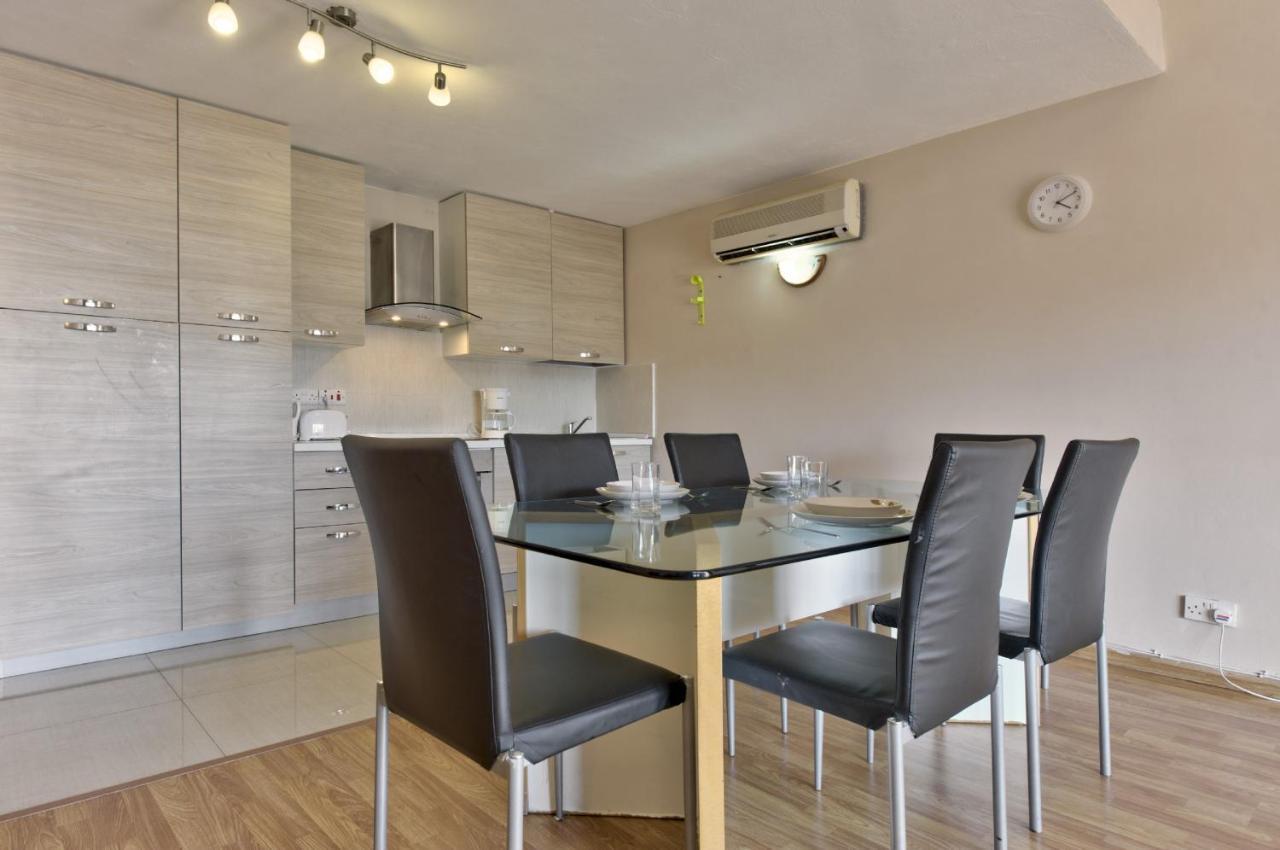 Spinola Court - Stunning Seaview Apartment & Penthouse On Spinola Bay By Shortletsmalta Saint Julian's 外观 照片